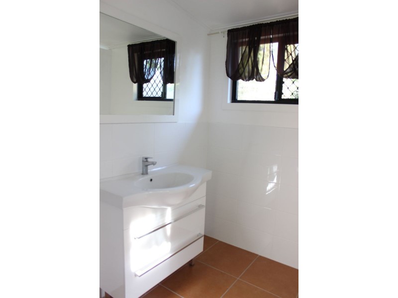 73 Golf Links Road, Bowen QLD 4805