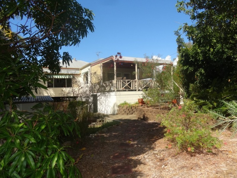 72 Poole Street, Bowen QLD 4805