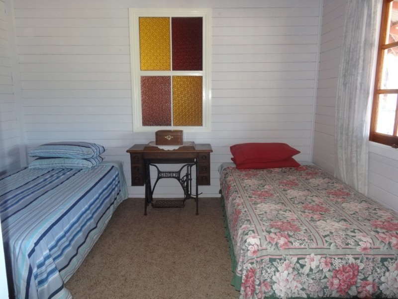 72 Poole Street, Bowen QLD 4805