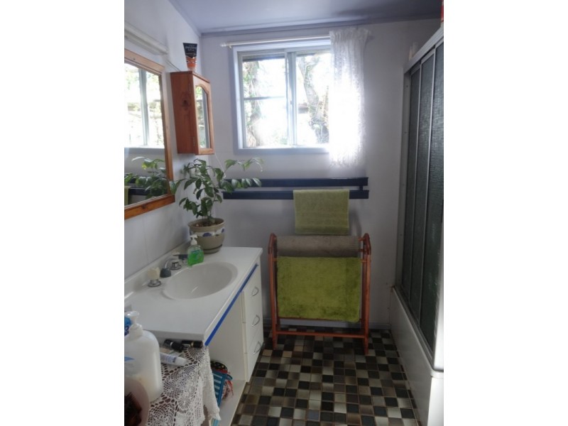 72 Poole Street, Bowen QLD 4805