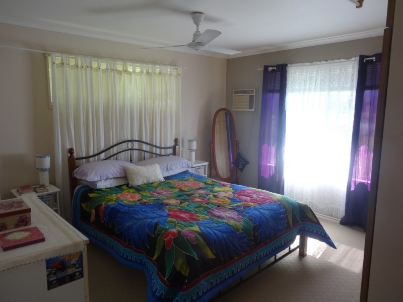 33 Tollington Road, Bowen QLD 4805