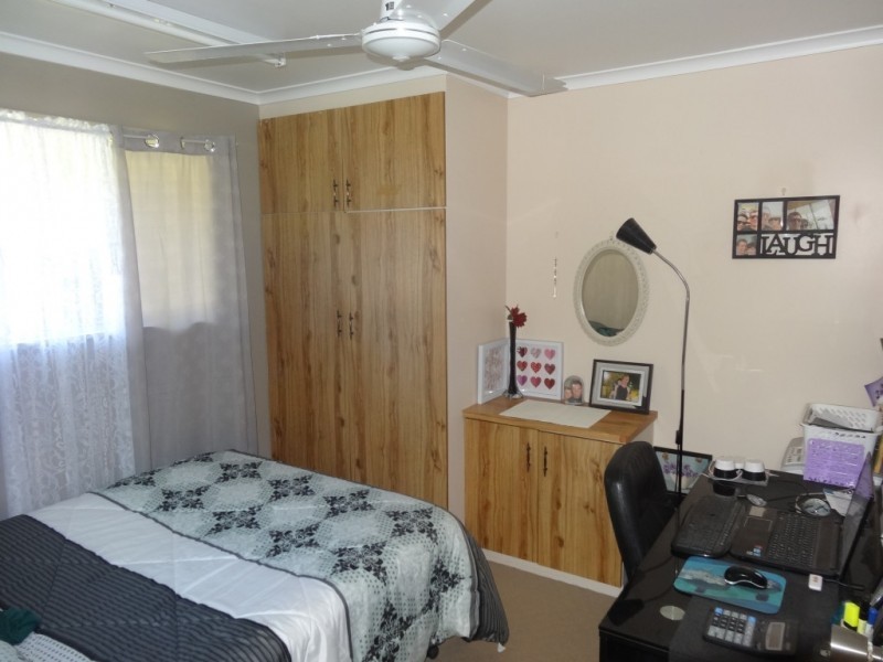 33 Tollington Road, Bowen QLD 4805