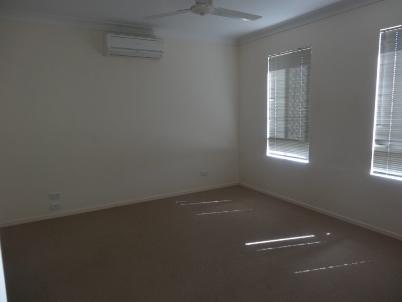 10 Schilling Court, Bowen QLD 4805