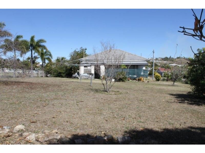 34 Brisbane Street, Bowen QLD 4805