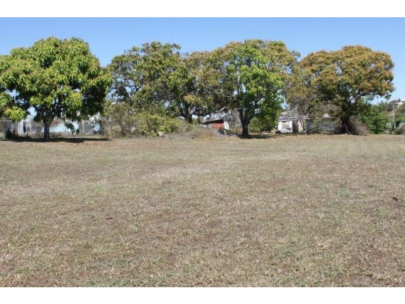 34 Brisbane Street, Bowen QLD 4805