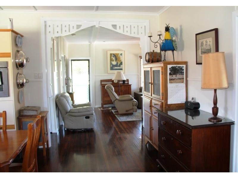 16 Field Street, Bowen QLD 4805