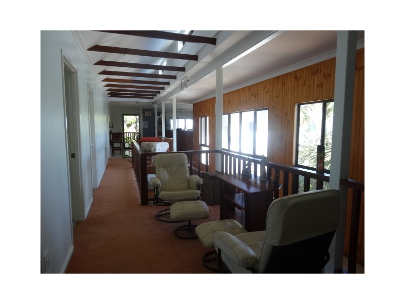 69 Hillview Road, Bowen QLD 4805