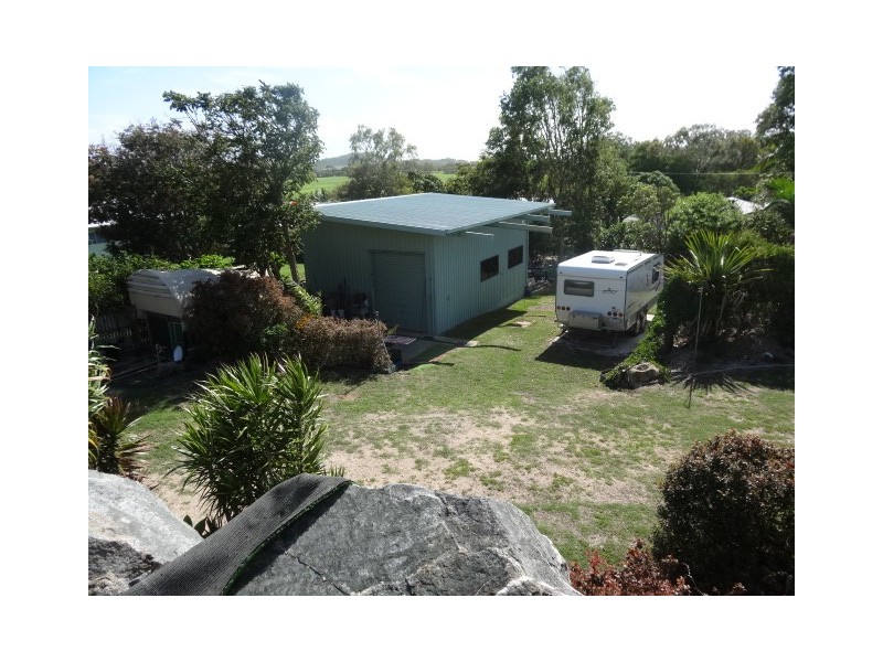 69 Hillview Road, Bowen QLD 4805
