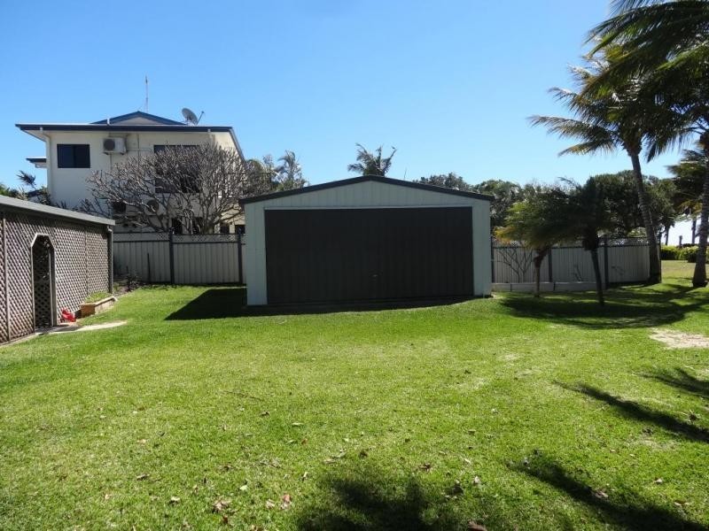 2 Baxter Avenue, Bowen QLD 4805