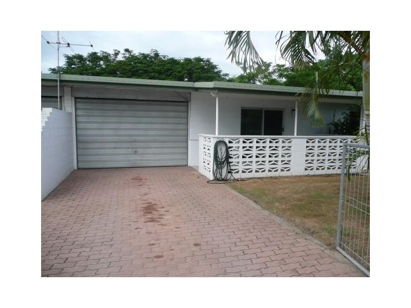 2/91 Horseshoe Bay Road, Bowen QLD 4805