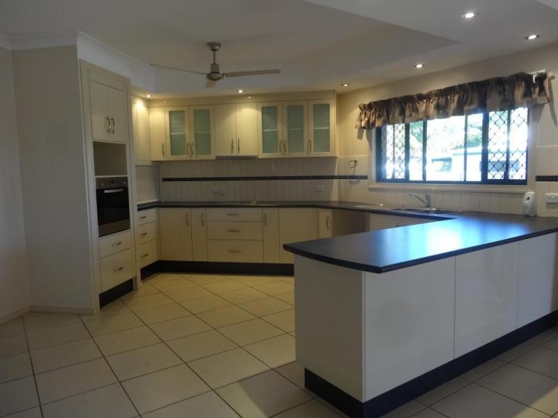 2 McDonnell Place, Bowen QLD 4805