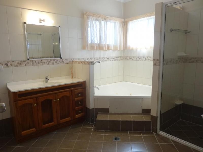 2 McDonnell Place, Bowen QLD 4805