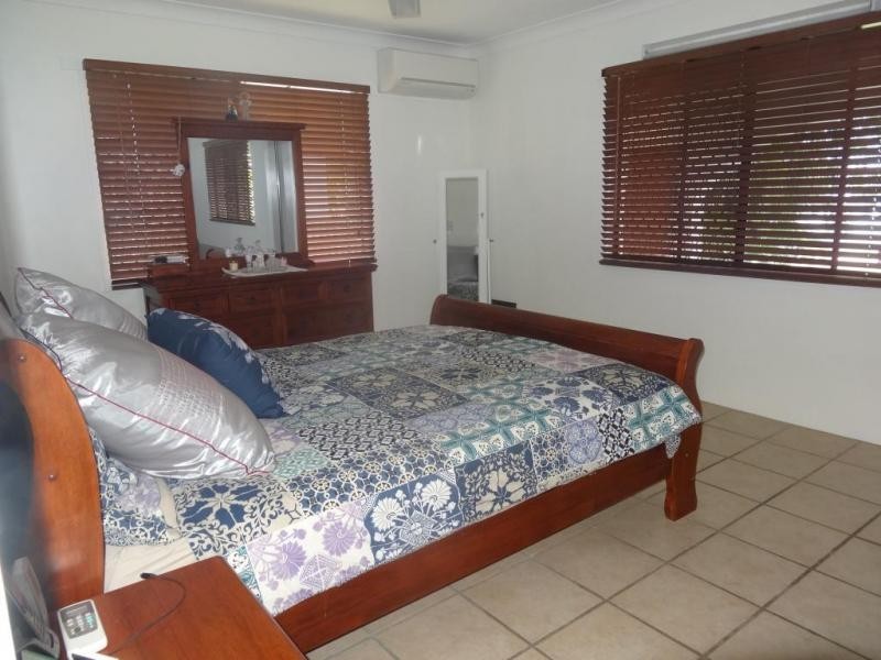 4 Rodney Street, Bowen QLD 4805
