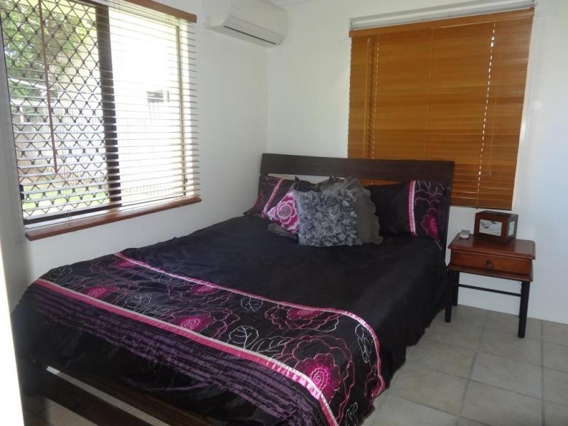 4 Rodney Street, Bowen QLD 4805