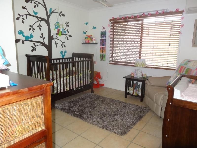 4 Rodney Street, Bowen QLD 4805