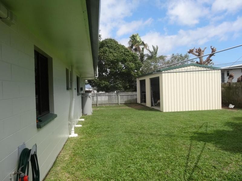 4 Rodney Street, Bowen QLD 4805