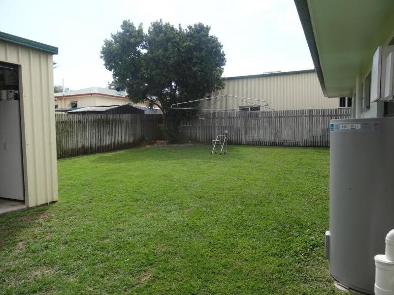 4 Rodney Street, Bowen QLD 4805