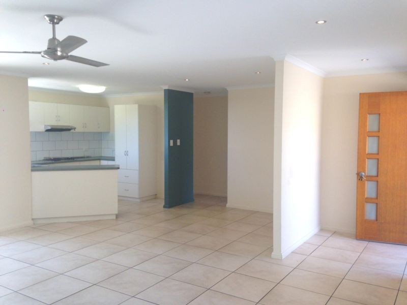 4 Allan Place, Bowen QLD 4805