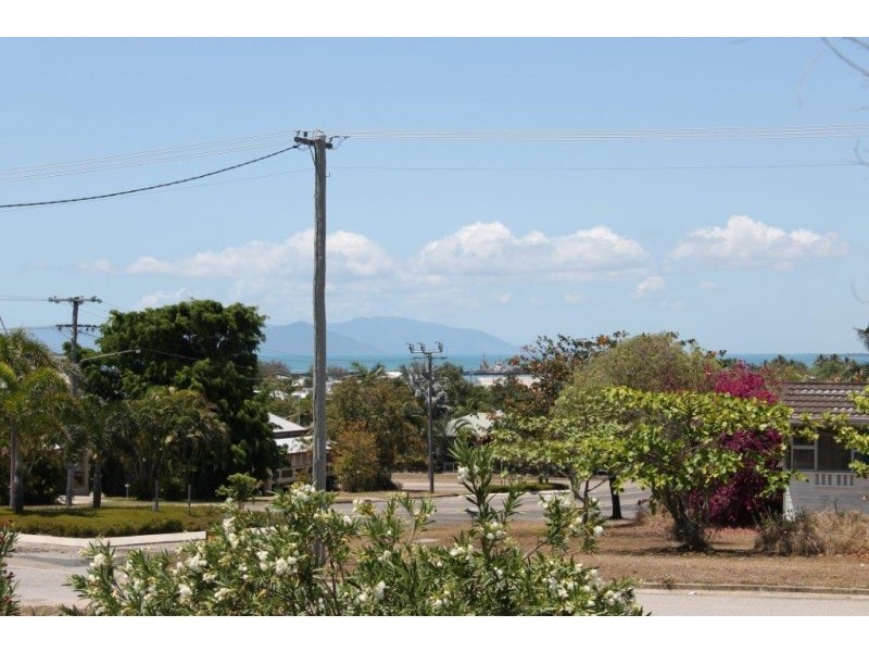 74 Kennedy Street, Bowen QLD 4805