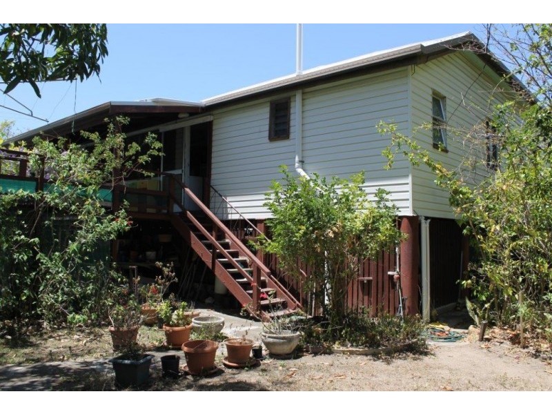 74 Kennedy Street, Bowen QLD 4805