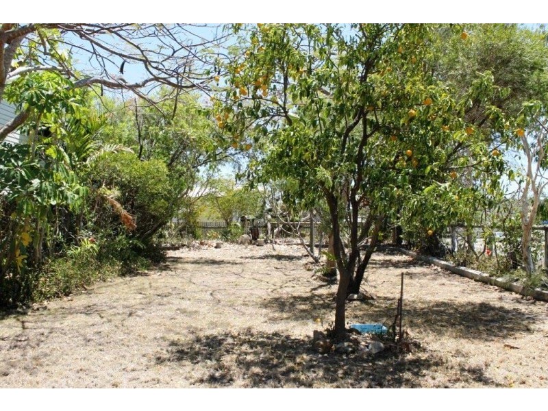 74 Kennedy Street, Bowen QLD 4805