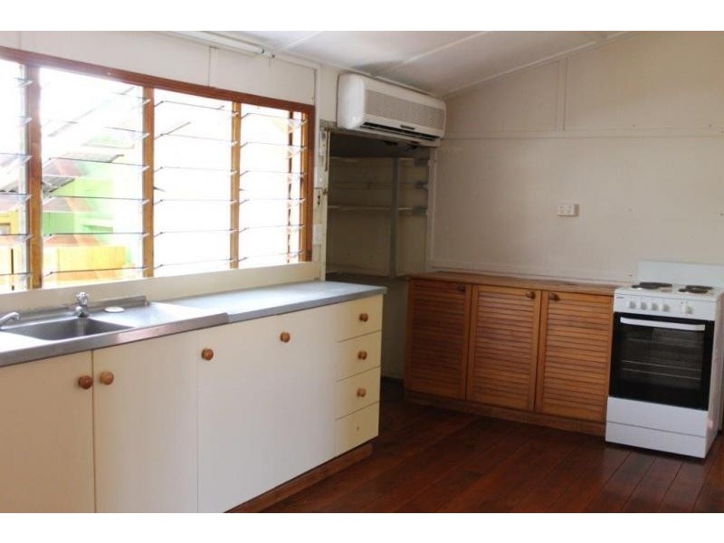 67 Murroona Street, Bowen QLD 4805