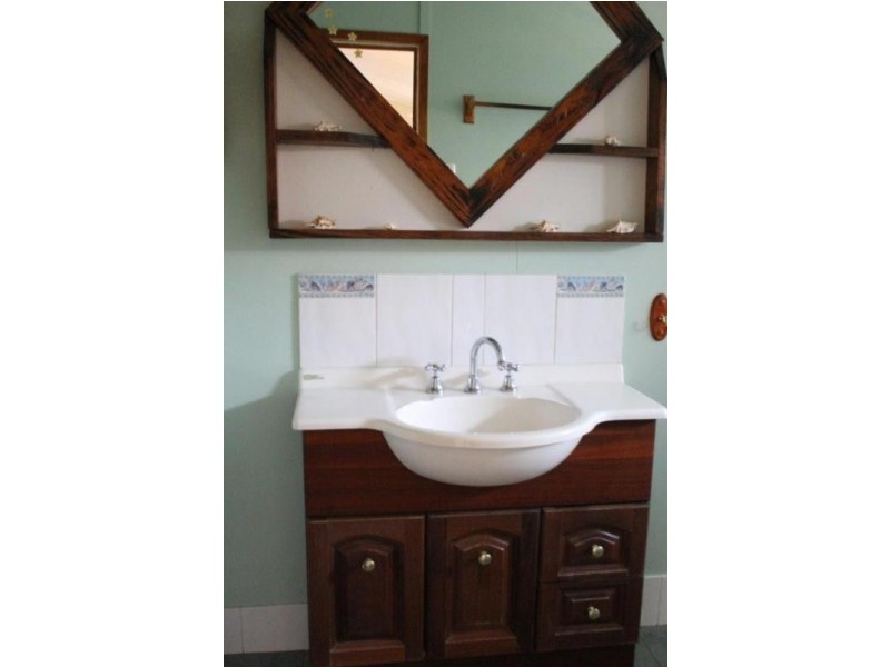 67 Murroona Street, Bowen QLD 4805