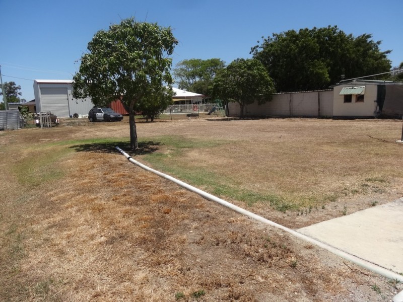 47 Myles Street, Bowen QLD 4805