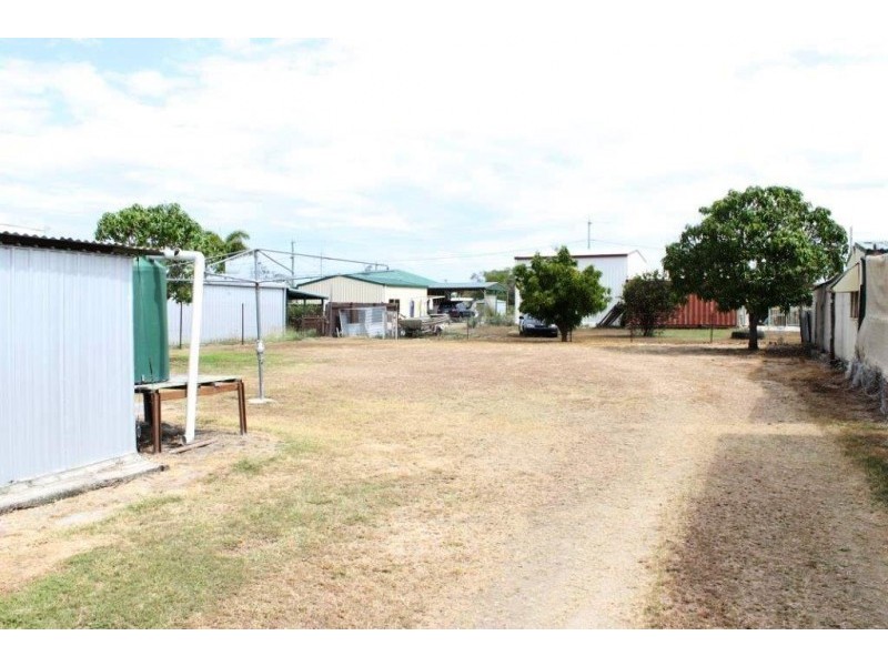 47 Myles Street, Bowen QLD 4805