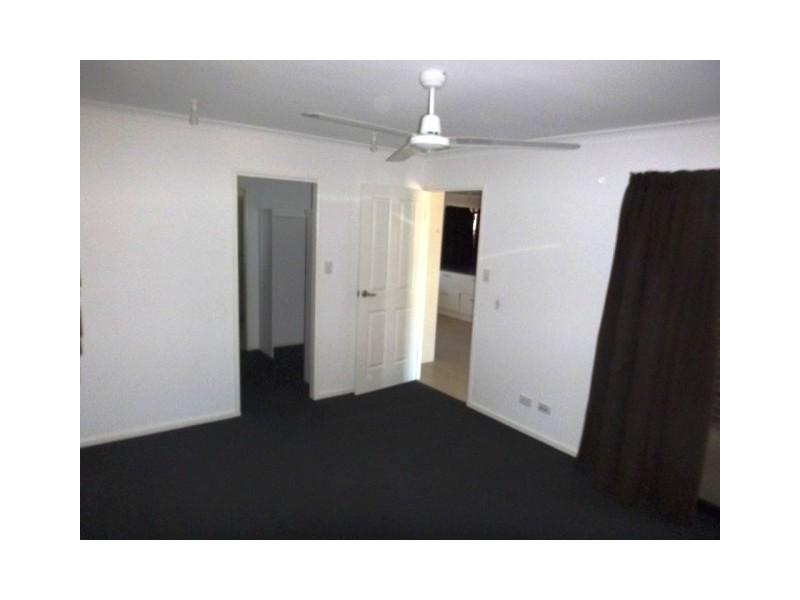 8 Schilling Court, Bowen QLD 4805