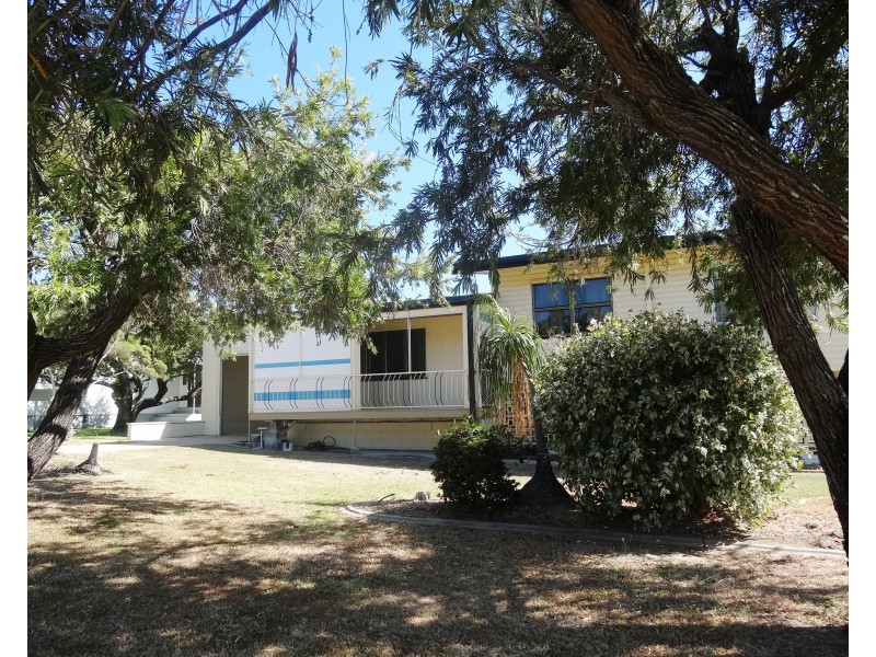 8 McDougal Street, Bowen QLD 4805