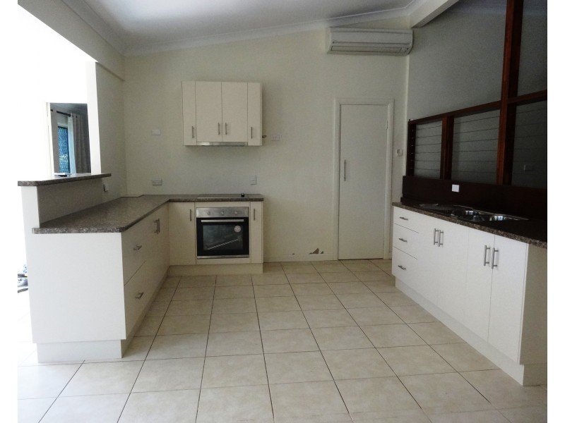 8 McDougal Street, Bowen QLD 4805