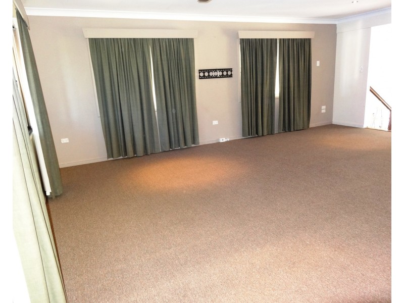 8 McDougal Street, Bowen QLD 4805