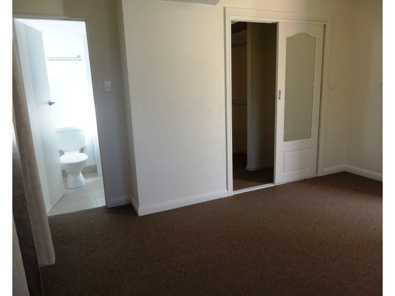 8 McDougal Street, Bowen QLD 4805