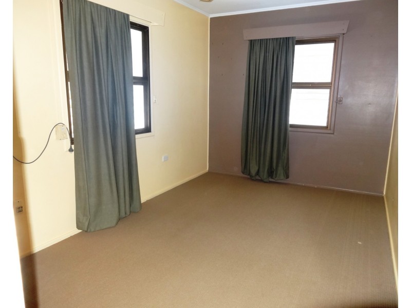 8 McDougal Street, Bowen QLD 4805