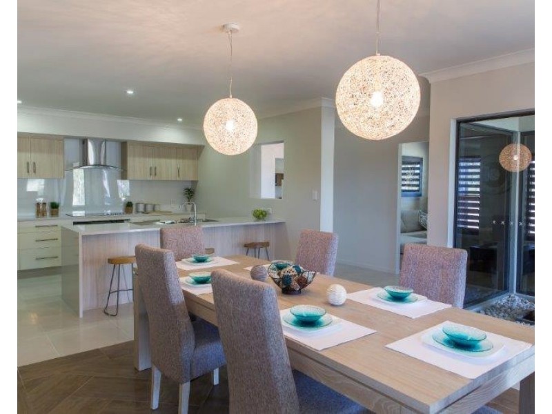 1 Fairway Drive, Bowen QLD 4805