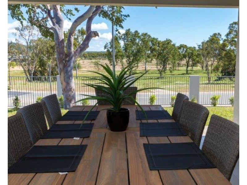 1 Fairway Drive, Bowen QLD 4805