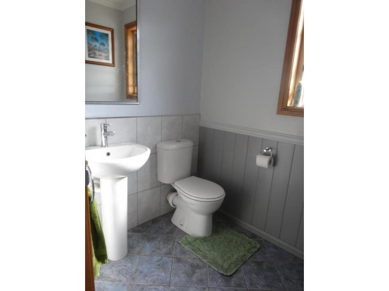 69 Powell Street, Bowen QLD 4805