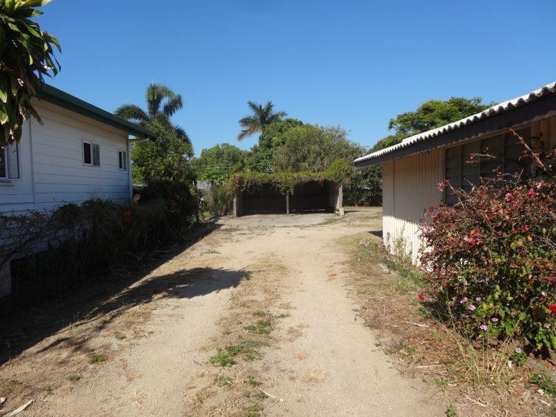 6 Field Street, Bowen QLD 4805