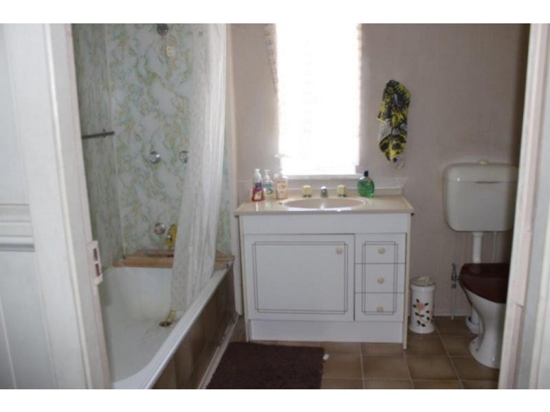 75 George Street, Bowen QLD 4805