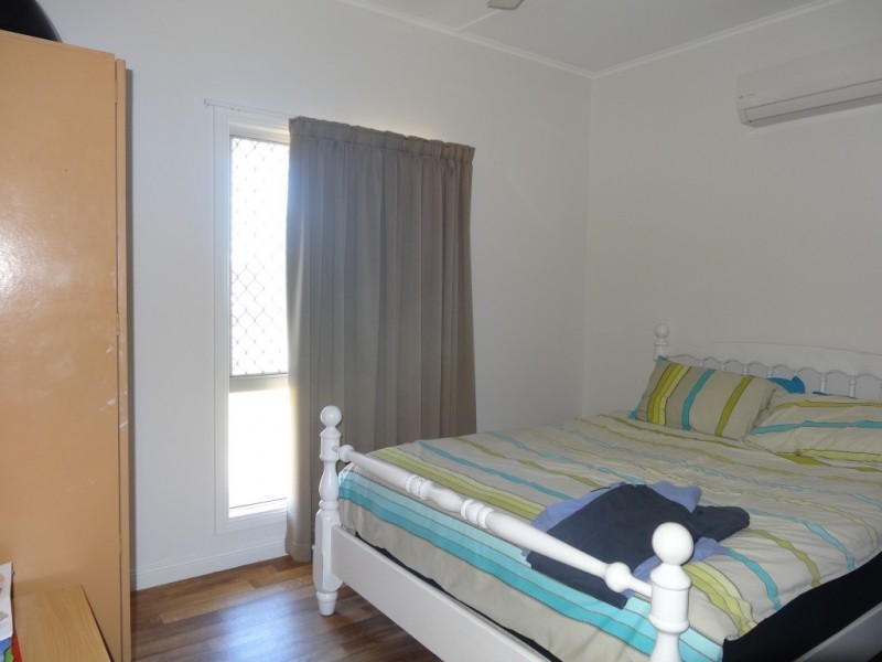 32 Kennedy Street, Bowen QLD 4805