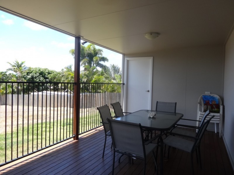 32 Kennedy Street, Bowen QLD 4805