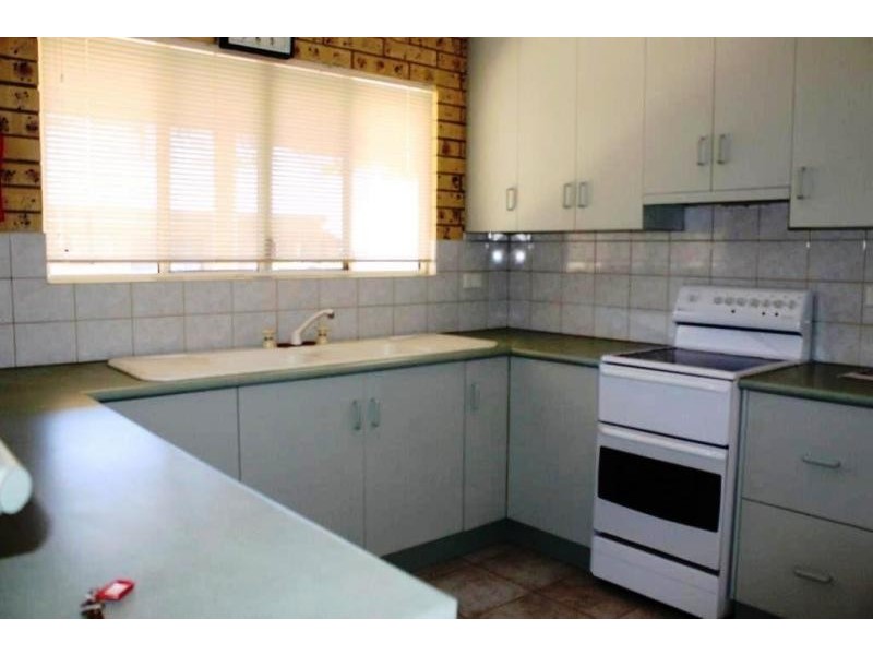 130 Hillview Road, Bowen QLD 4805