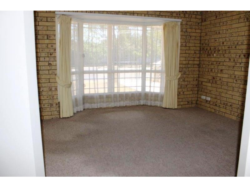 130 Hillview Road, Bowen QLD 4805