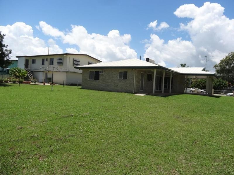 130 Hillview Road, Bowen QLD 4805