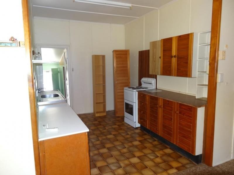 6 Canberra Street, Bowen QLD 4805