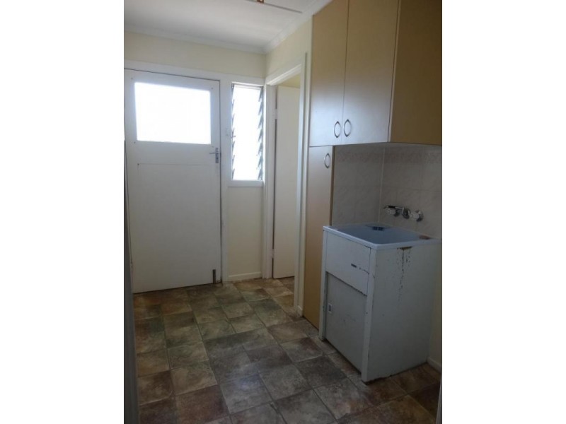 84 Gregory Street, Bowen QLD 4805