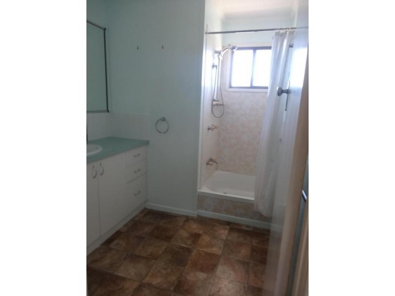 84 Gregory Street, Bowen QLD 4805