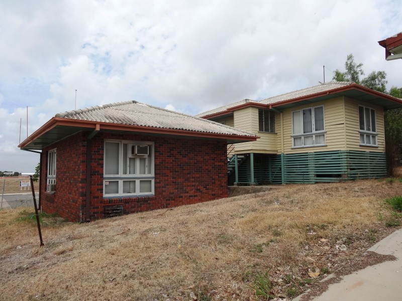 2 Herbert Street, Bowen QLD 4805