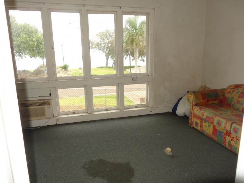 2 Herbert Street, Bowen QLD 4805